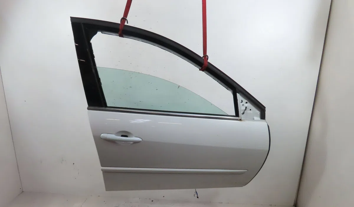Porte avant droite RENAULT LAGUNA 2014 occasion