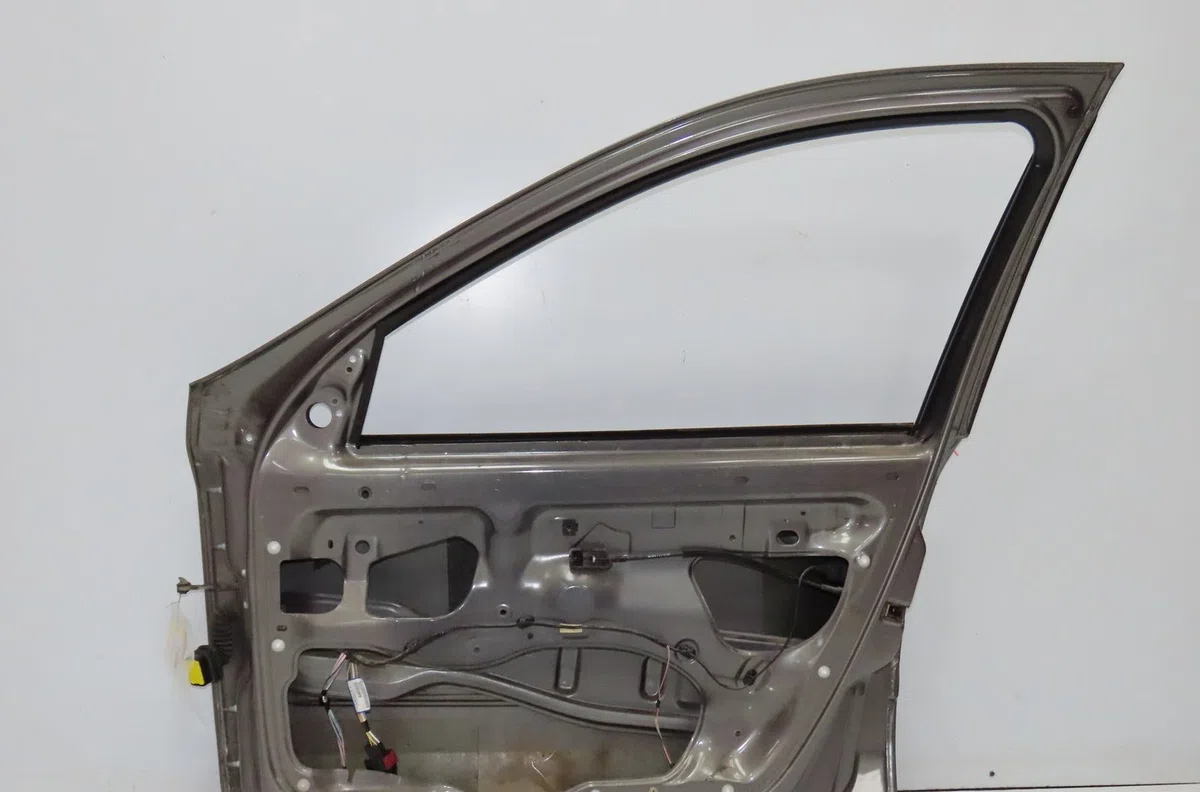 Porte avant droite Renault LAGUNA II (BG0-1_) 1.8 16v (bg04, bg0b, bg0c, bg0v) (2001-2005) occasion