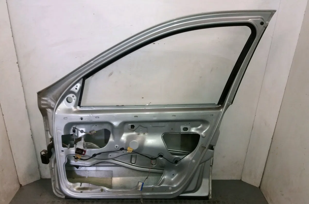 Porte avant droite Renault LAGUNA II (BG0-1_) 1.8 16v (bg06, bg0j, bg0m) (2001-2007) 5 portes occasion