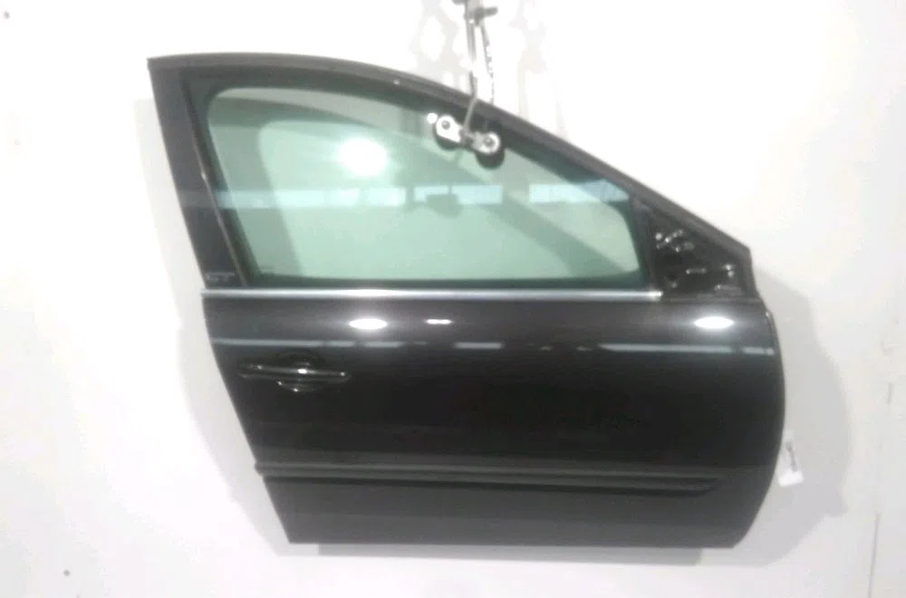 Porte avant droite Renault LAGUNA III Grandtour (KT0-1) 2.0 dci gt (kt11, kt1e, kt1n) (2008-2015) occasion