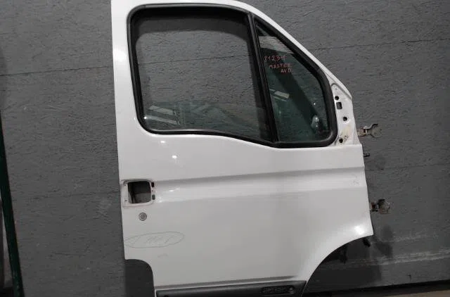 Porte avant droite RENAULT MASTER 2  MASTER 2 PHASE 2 occasion