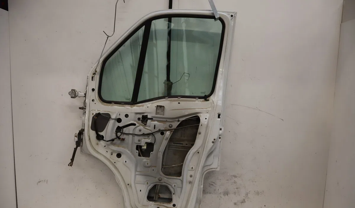 Porte avant droite Renault MASTER II Camionnette (FD) 2.5 dci (2006-2010) occasion