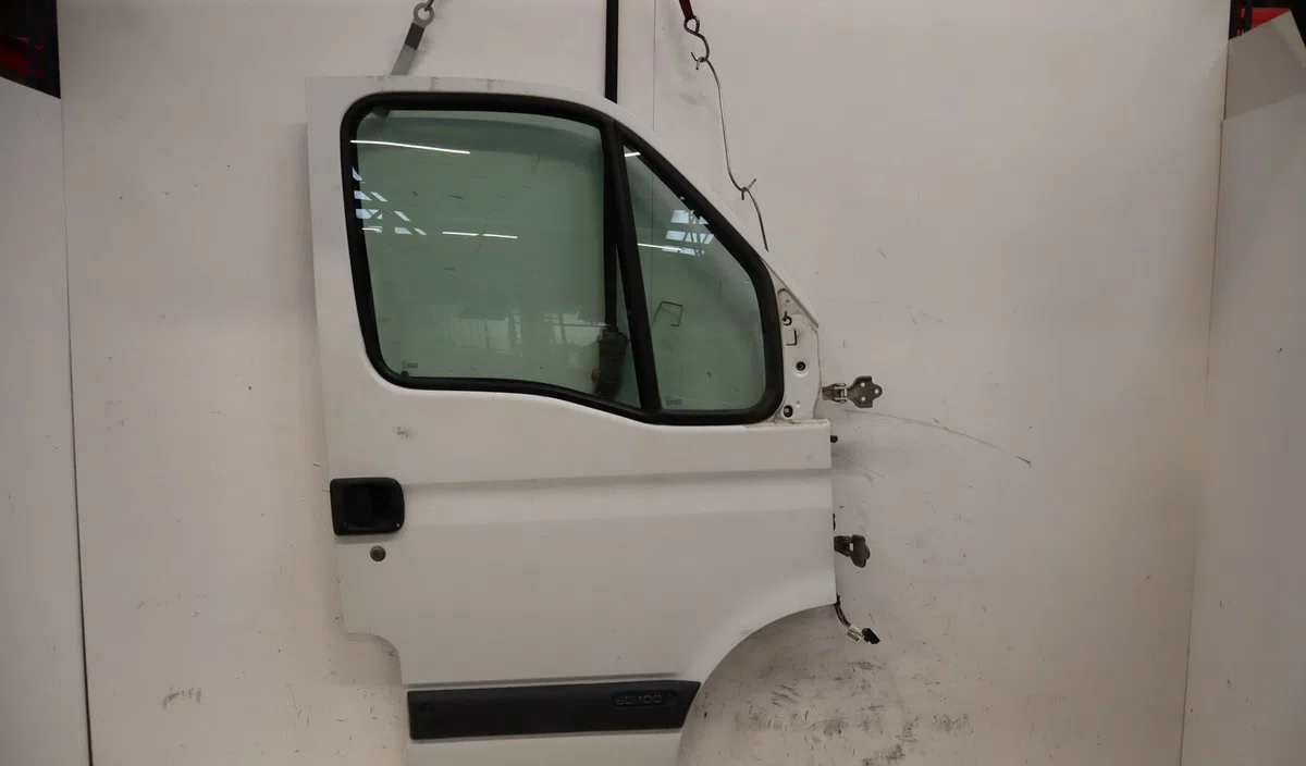 Porte avant droite Renault MASTER II Camionnette (FD) 2.5 dci (2006-2010) occasion