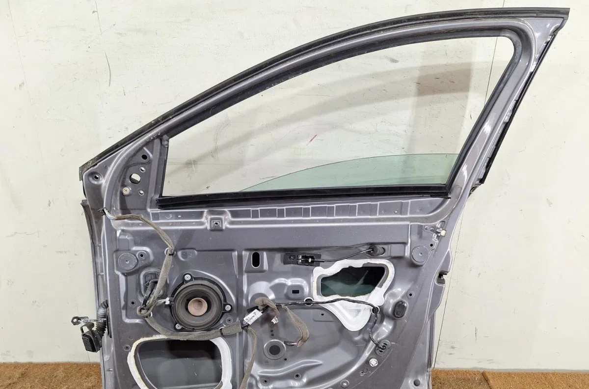 Porte avant droite RENAULT MEGANE 3  MEGANE 3 PHASE 1 BREAK occasion
