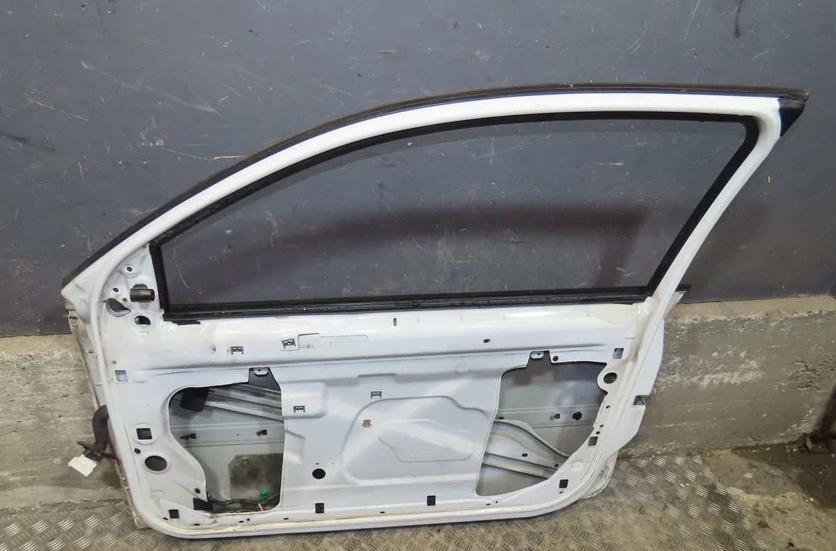 Porte avant droite Renault MEGANE II (BM0-1_, CM0-1_) 1.5 dci (bm1f, cm1f) (2005-2008) occasion
