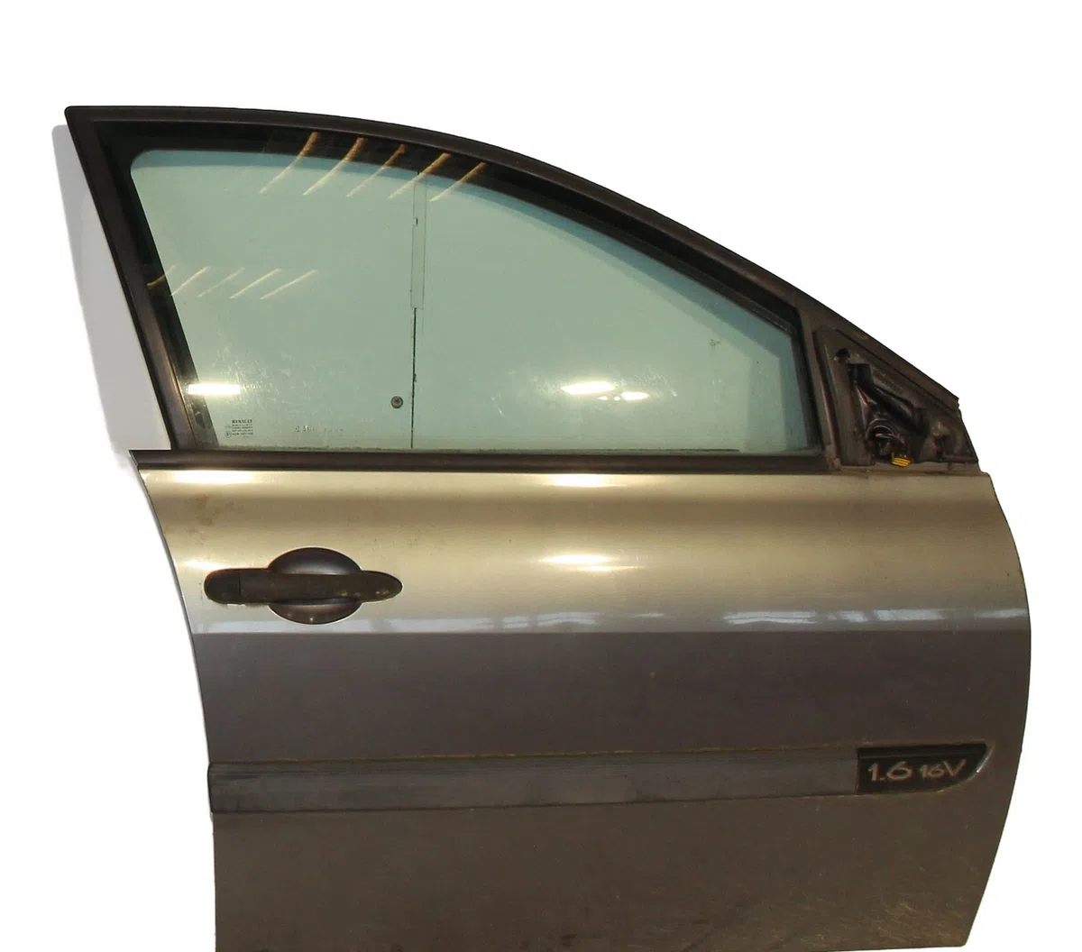 Porte avant droite Renault MEGANE II (BM0-1_, CM0-1_) 1.6 16v (bm0c, cm0c) (2002-2008) occasion