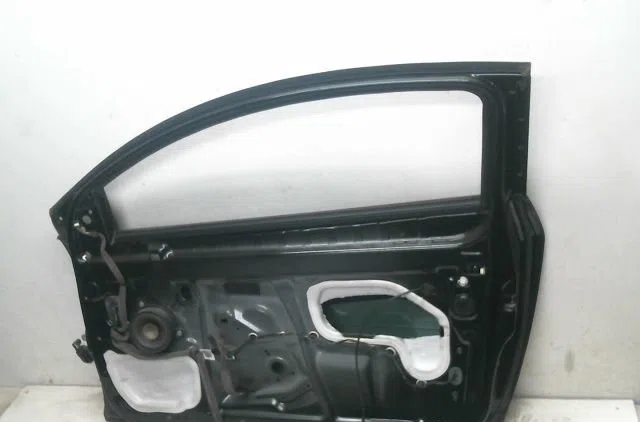 Porte avant droite Renault MEGANE III Coupé (DZ0-1_) 1.4 tce (dz0f, dz1v) (2009) occasion