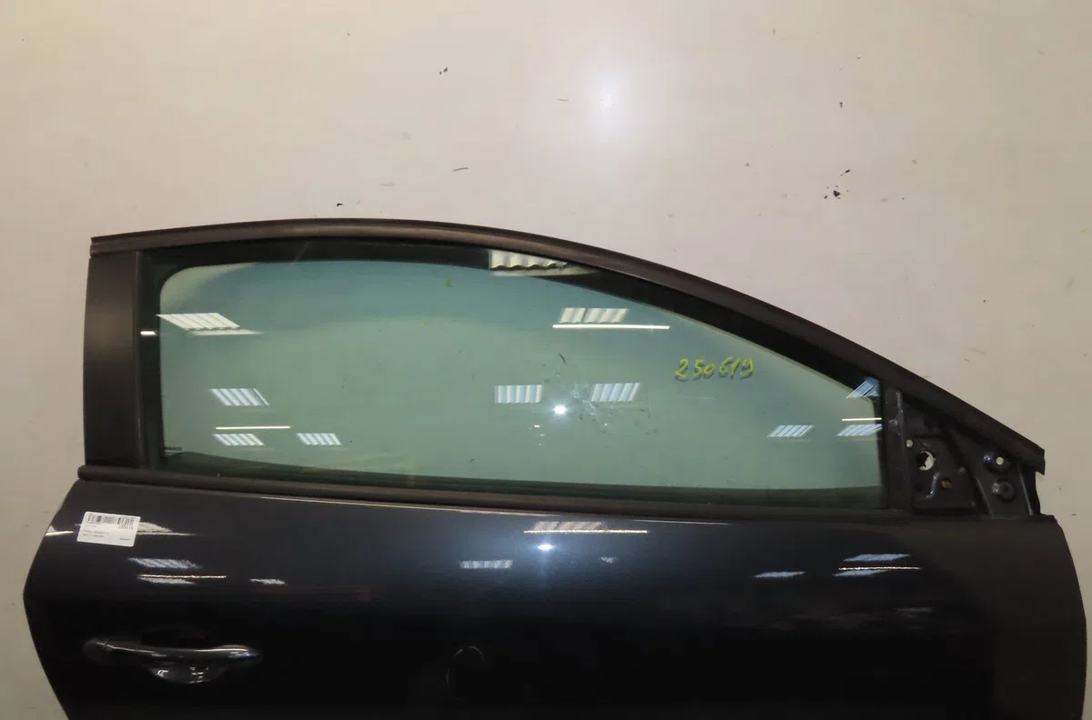 Porte avant droite Renault MEGANE III Coupé (DZ0-1_) 1.6 16v (dz0u, dz1b, dz1h) (2008-2015) occasion