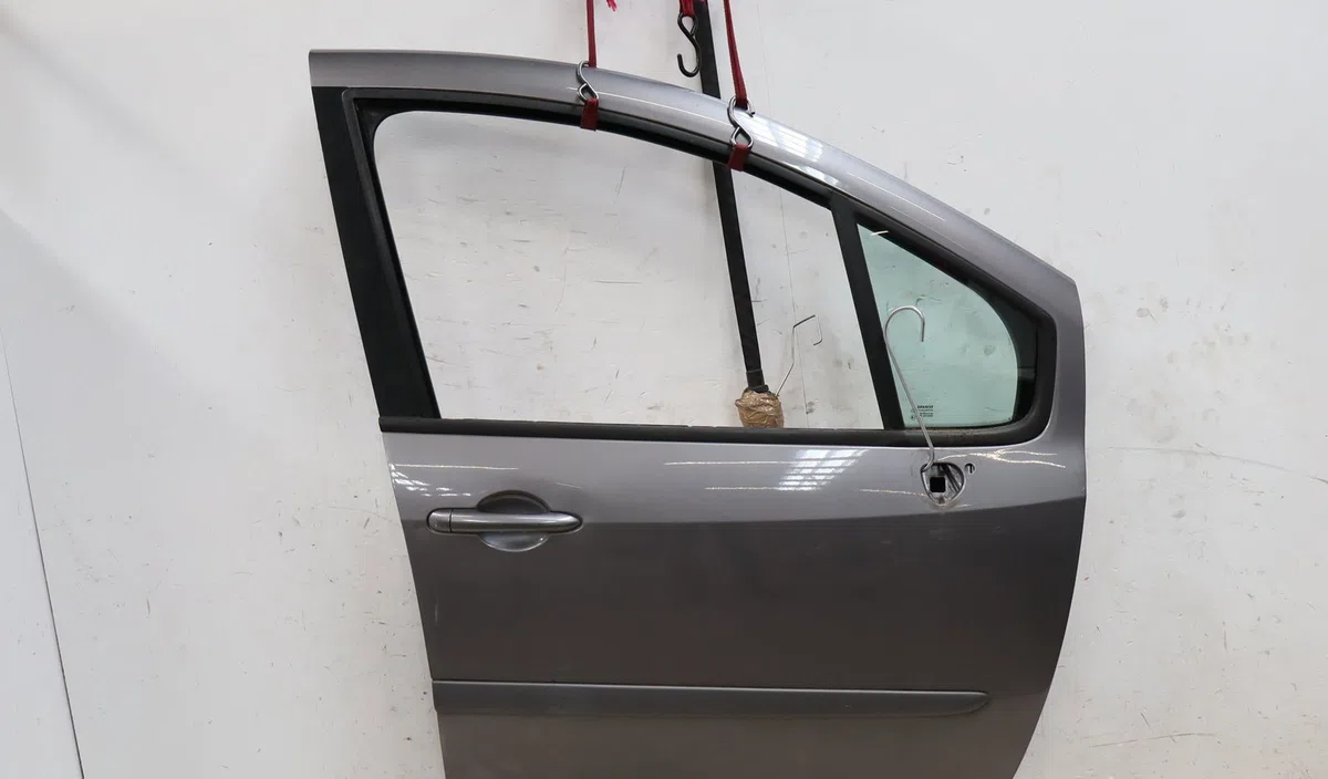 Porte avant droite Renault MODUS - GRAND MODUS (F-JP0_) 1.2 16v (jp0w) (2007) occasion