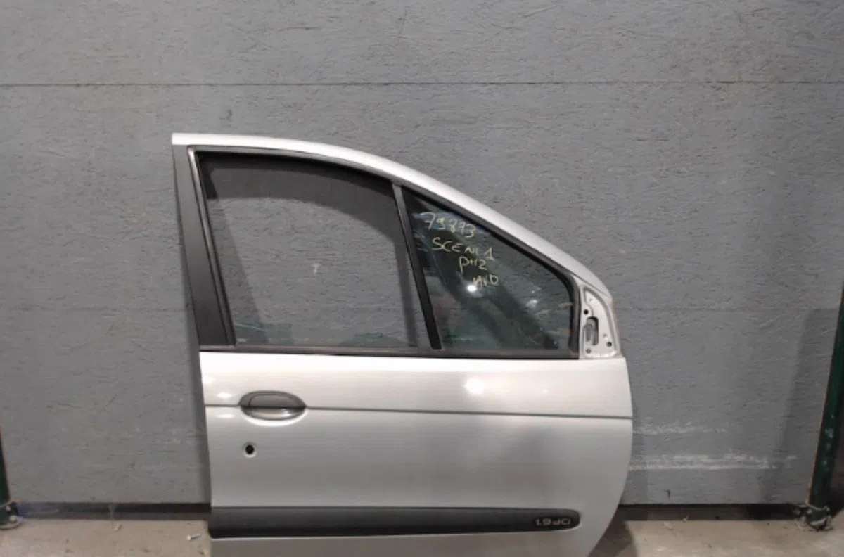 Porte avant droite RENAULT SCENIC 1  SCENIC 1 PHASE 2 occasion