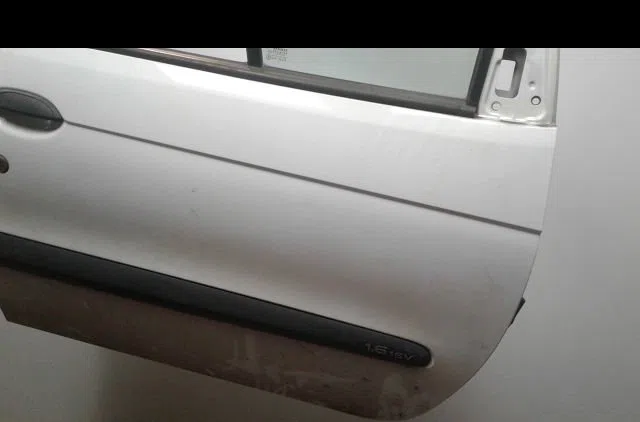 Porte avant droite Renault SCÉNIC I Monospace (JA0-1_, FA0_) 1.6 (ja00, ja16, ja15, ja19, ja1v, ja2b, ja2c, ja0b,... (19