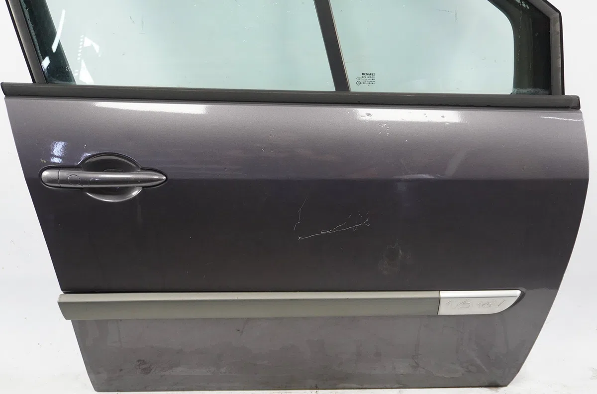 Porte avant droite Renault SCÉNIC II (JM0-1_) 1.6 (jm0c, jm0j, jm1b) (2003-2006) 5 portes occasion