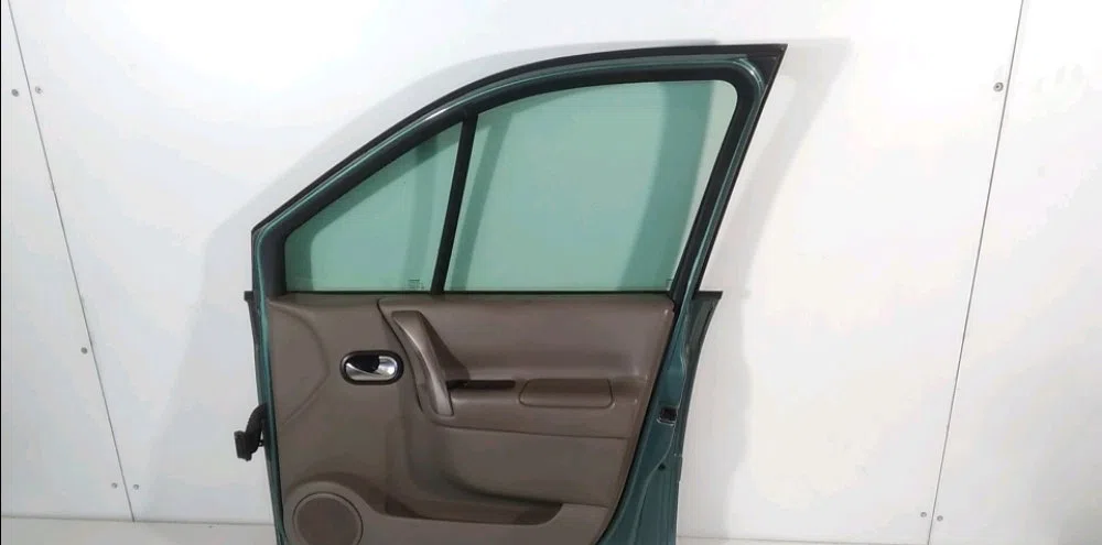 Porte avant droite Renault SCÉNIC II (JM0-1_) 1.9 dci (jm0g, jm12, jm1g, jm2c) (2003-2006) occasion