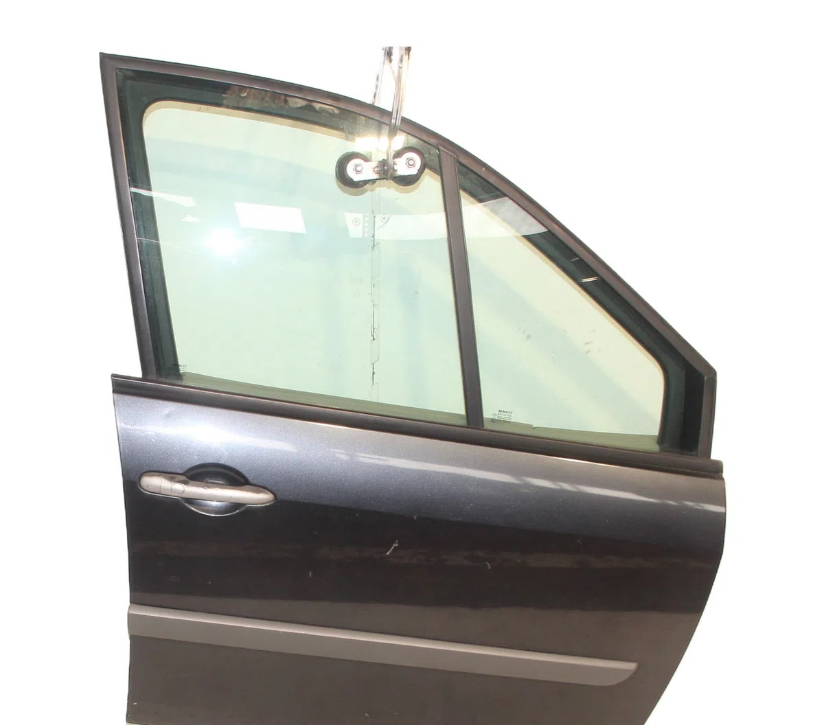 Porte avant droite Renault SCÉNIC II (JM0-1_) 1.9 dci (jm14) (2005-2008) 5 portes occasion