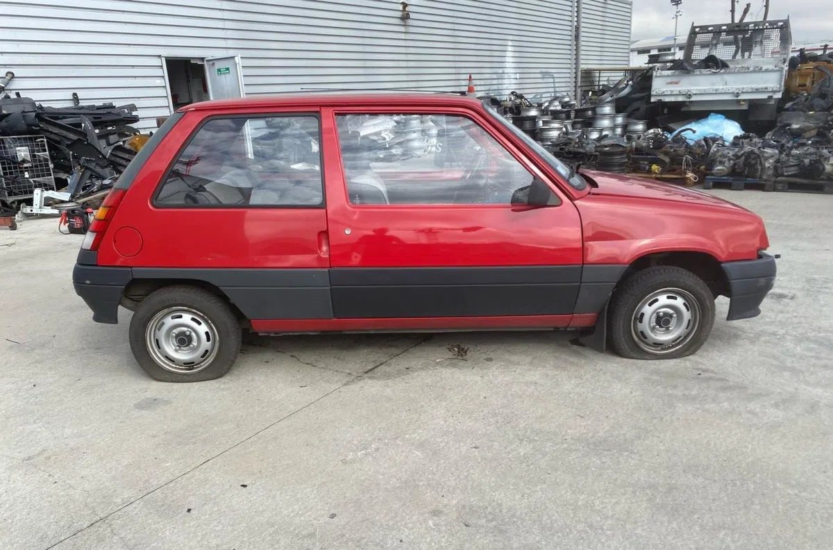 Porte avant droite RENAULT SUPER 5 occasion