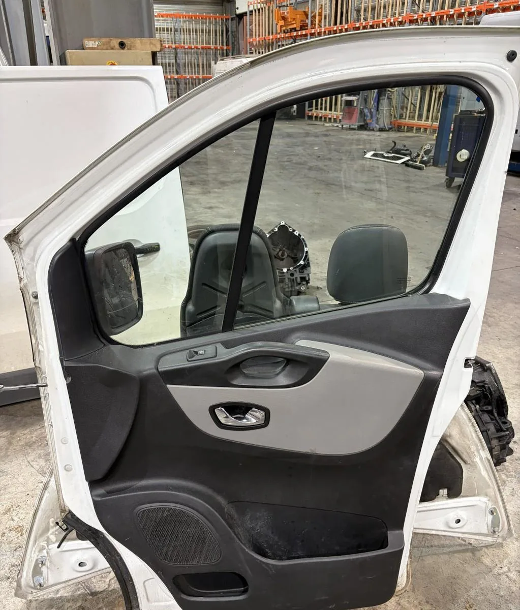 Porte avant droite RENAULT TRAFIC 3 COURT PHASE 1 occasion