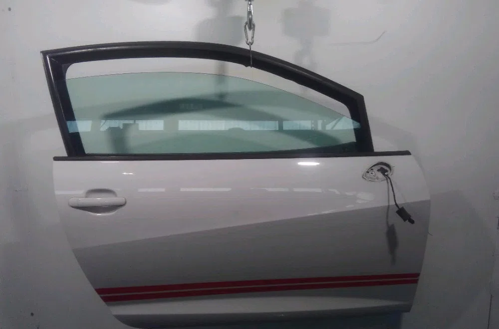 Porte avant droite Seat IBIZA IV (6J5, 6P1) 1.2 (2009-2011) occasion