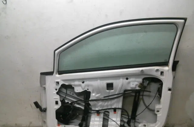 Porte avant droite Seat IBIZA IV (6J5, 6P1) 1.4 (2008-2015) occasion