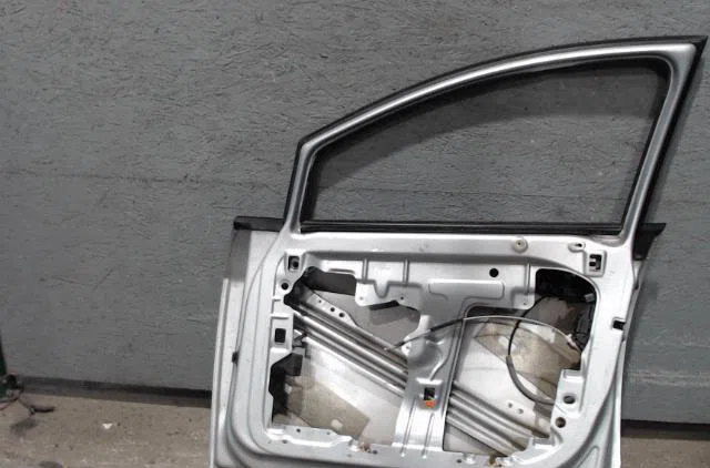 Porte avant droite Seat IBIZA IV (6J5, 6P1) 1.4 tdi (2008-2010) 5 portes occasion