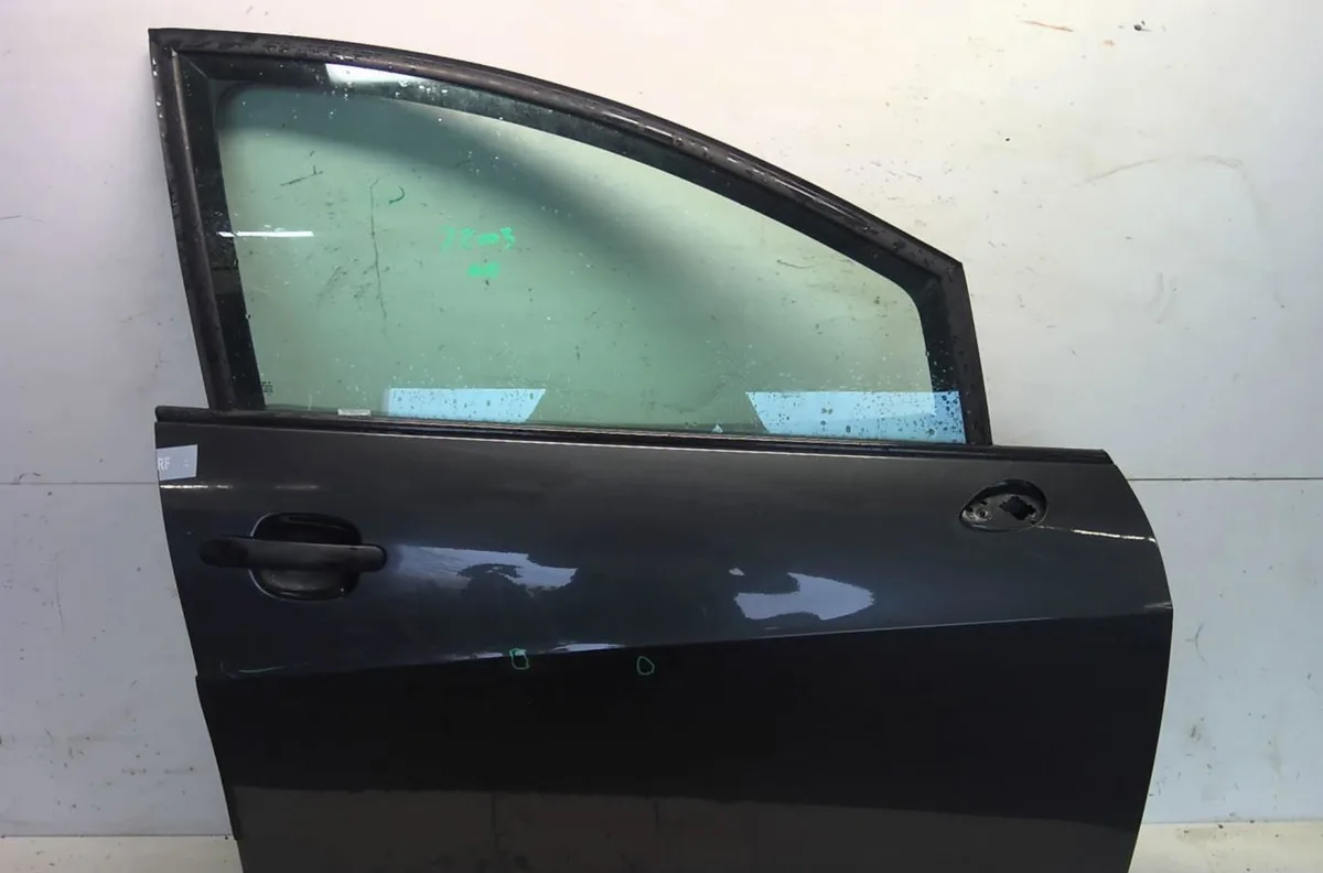 Porte avant droite Seat IBIZA IV (6J5, 6P1) 1.4 tdi (2008-2010) 5 portes occasion