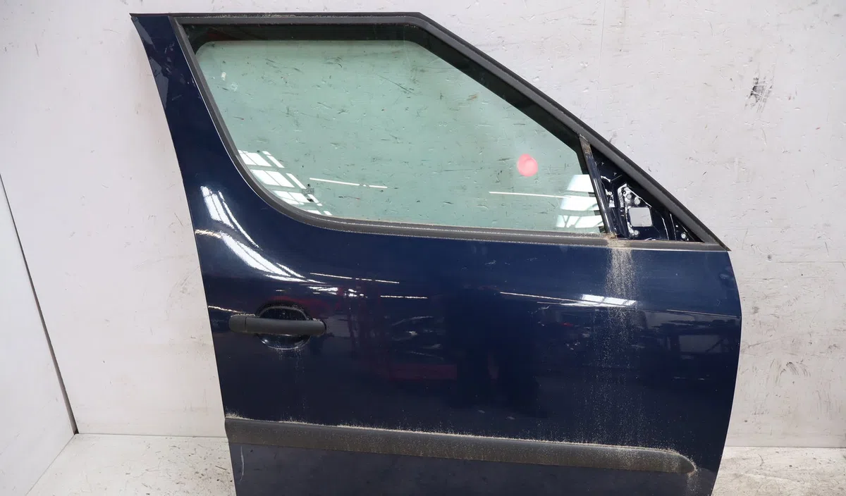 Porte avant droite Skoda ROOMSTER (5J7) 1.6 tdi (2010-2015) occasion