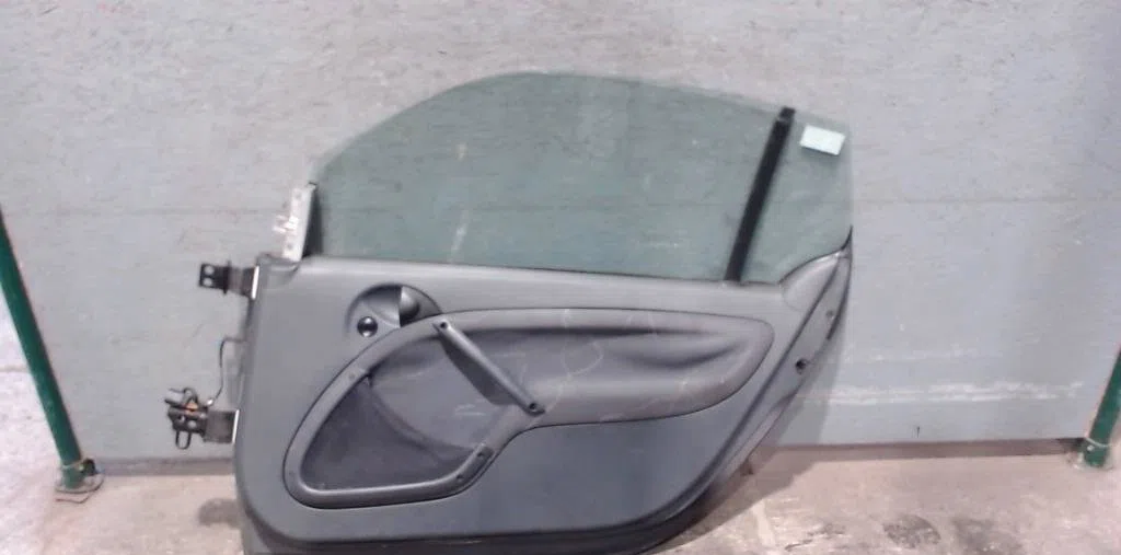 Porte avant droite Smart FORTWO Cabrio (450) 0.7 (450.452) (2004-2007) occasion