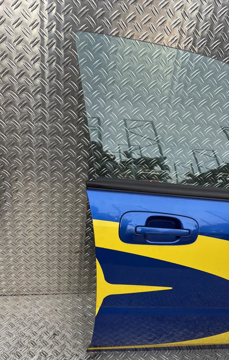 Porte avant droite Subaru IMPREZA 3-5 portes (GR, GH, G3) 2.5 awd (ghe) (2008-2011) occasion