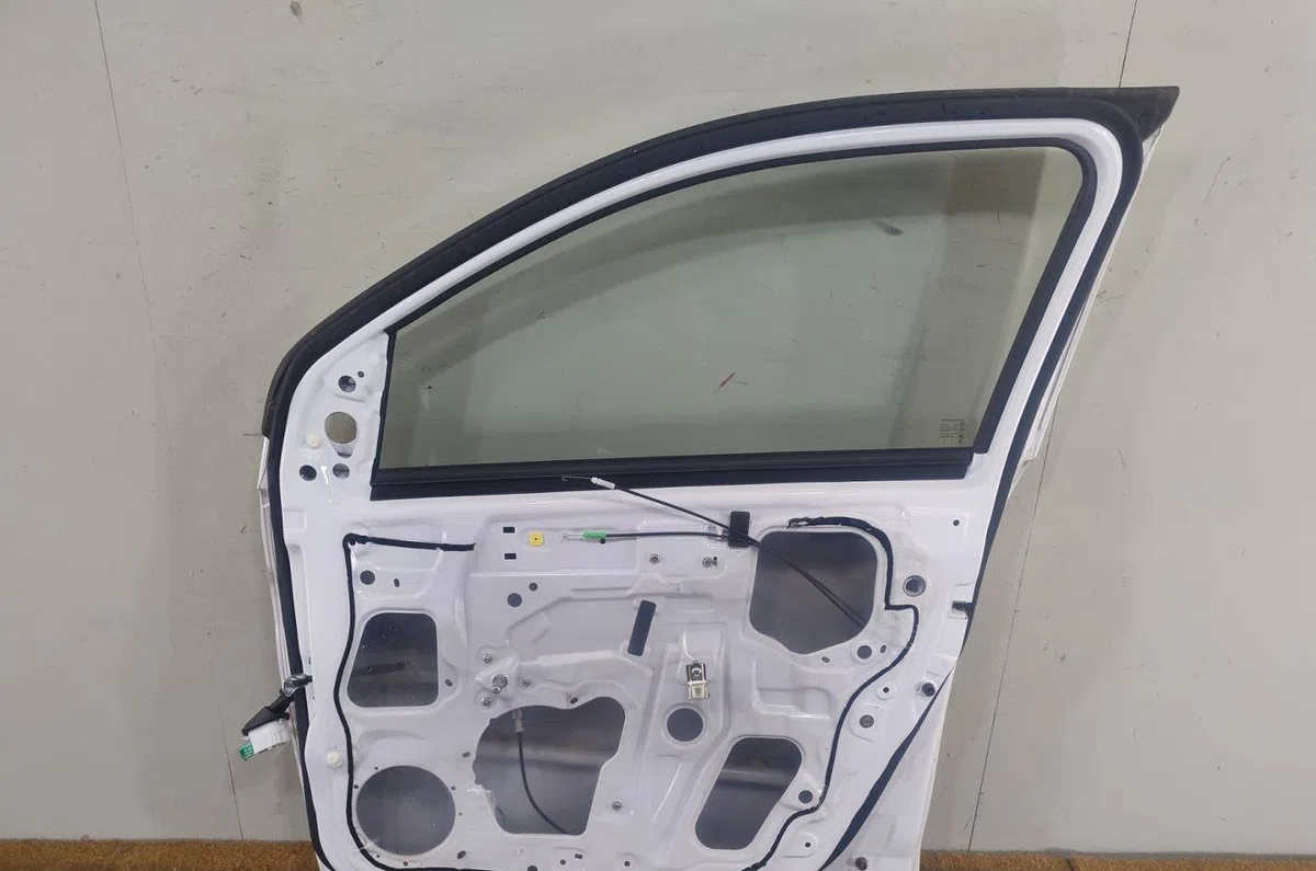Porte avant droite Suzuki CELERIO (LF) 1.0 (avk310) (2014) 5 portes occasion
