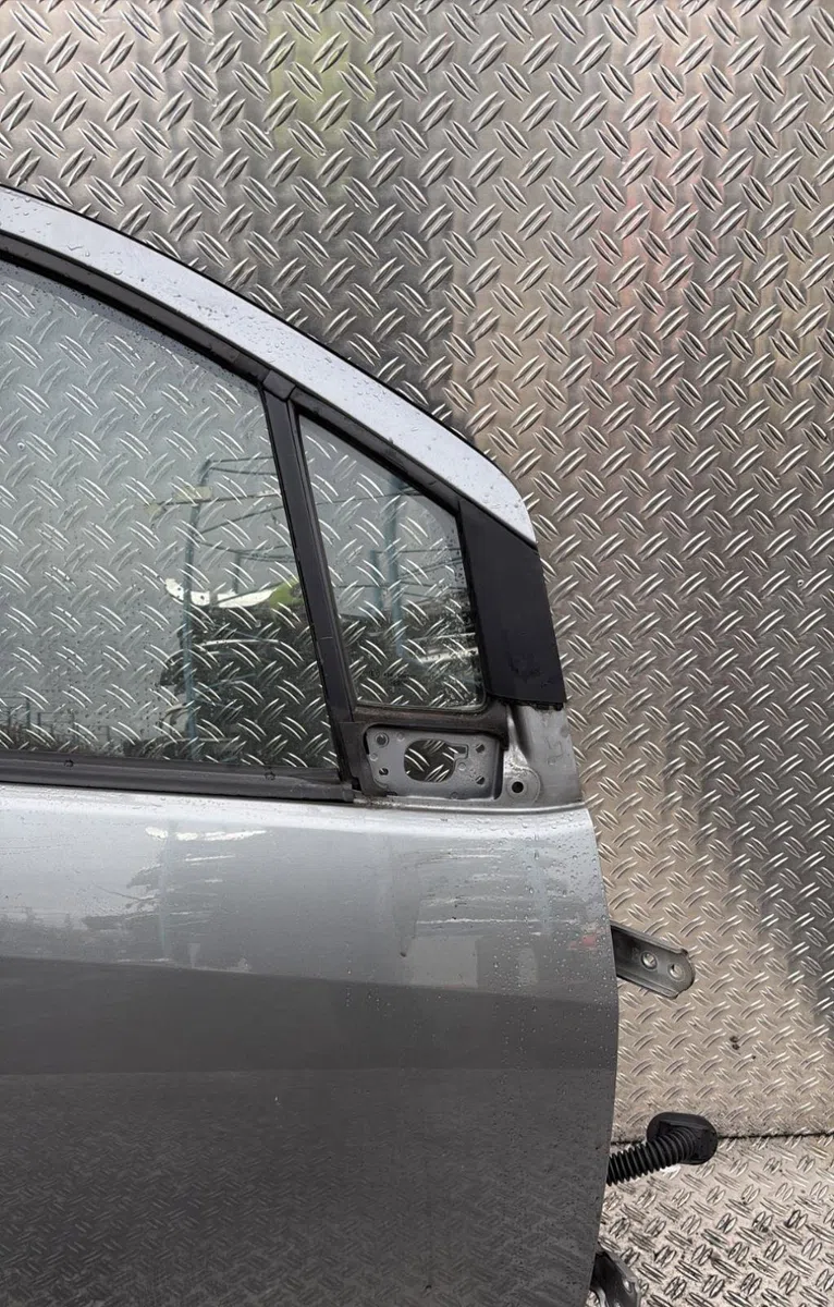 Porte avant droite Suzuki SPLASH (EX) 1.3 cdti (a5b 413d) (2008) occasion