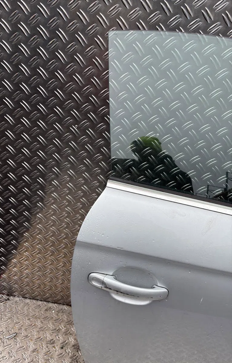 Porte avant droite Volkswagen EOS (1F7, 1F8) 2.0 fsi (2006-2008) occasion