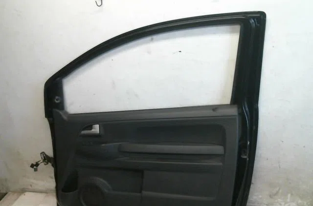 Porte avant droite Volkswagen FOX 3-5 portes (5Z1, 5Z3, 5Z4) 1.4 (2005-2009) occasion