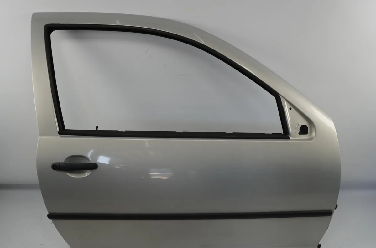 Porte avant droite Volkswagen GOLF IV (1J1) 1.6 (1997-2004) occasion