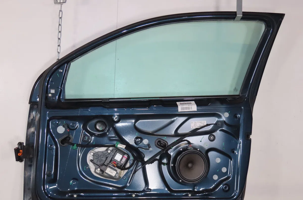 Porte avant droite Volkswagen GOLF V (1K1) 1.9 tdi (2003-2008) occasion