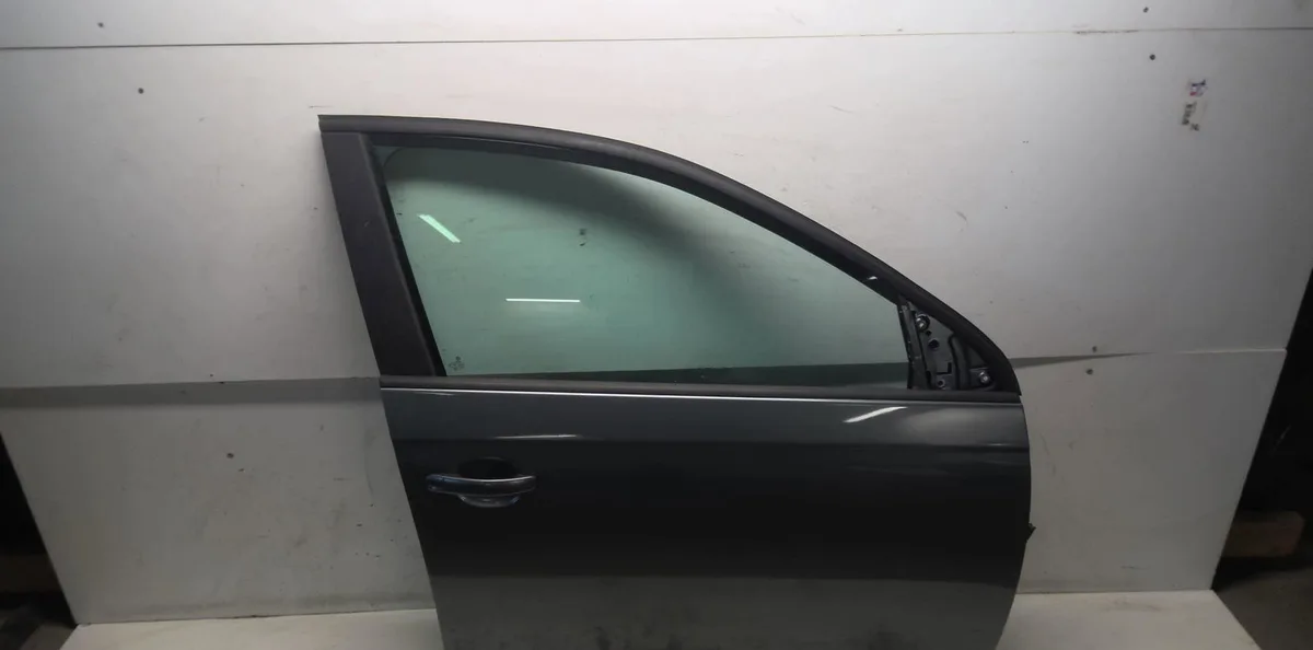 Porte avant droite Volkswagen GOLF V Variant (1K5) 1.9 tdi (2007-2009) occasion