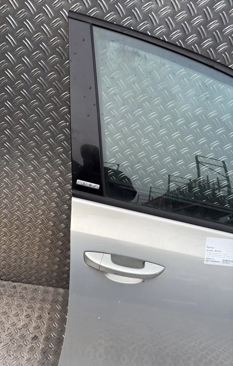 Porte avant droite Volkswagen GOLF VI (5K1) 1.2 tsi (2010-2012) occasion
