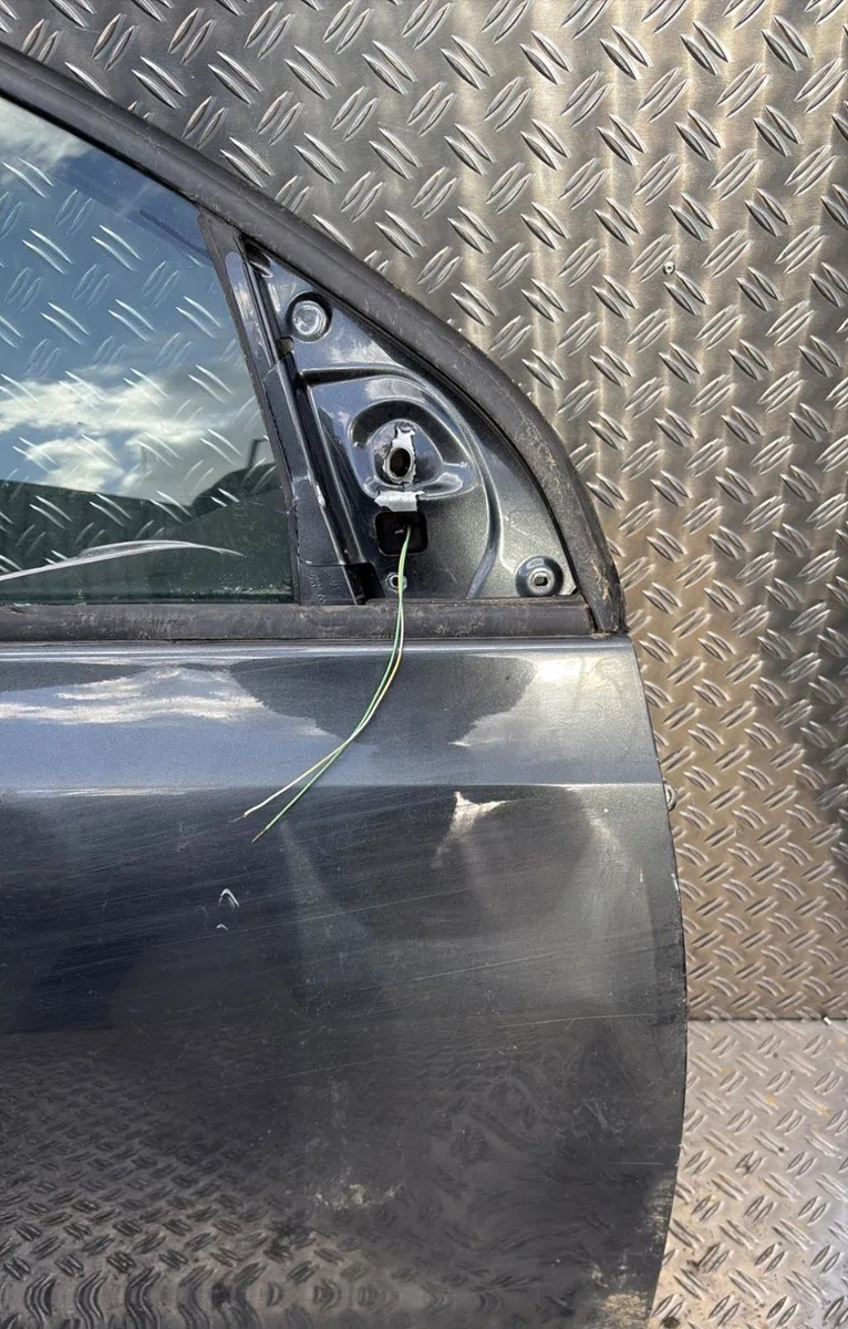 Porte avant droite Volkswagen GOLF VI (5K1) 2.0 tdi (2008-2013) occasion