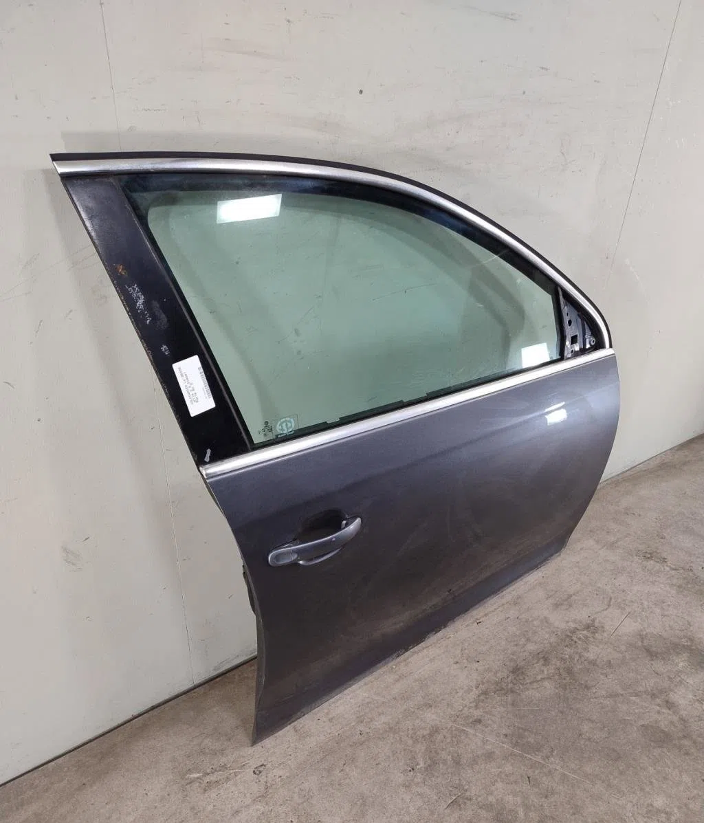 Porte avant droite VOLKSWAGEN JETTA 3  JETTA 3 occasion