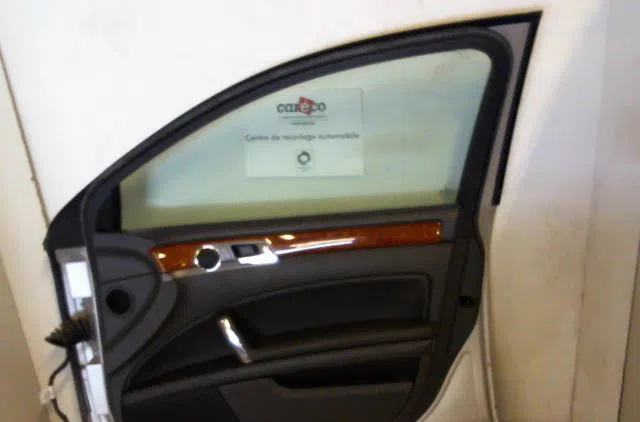 Porte avant droite VOLKSWAGEN PHAETON 2006 occasion