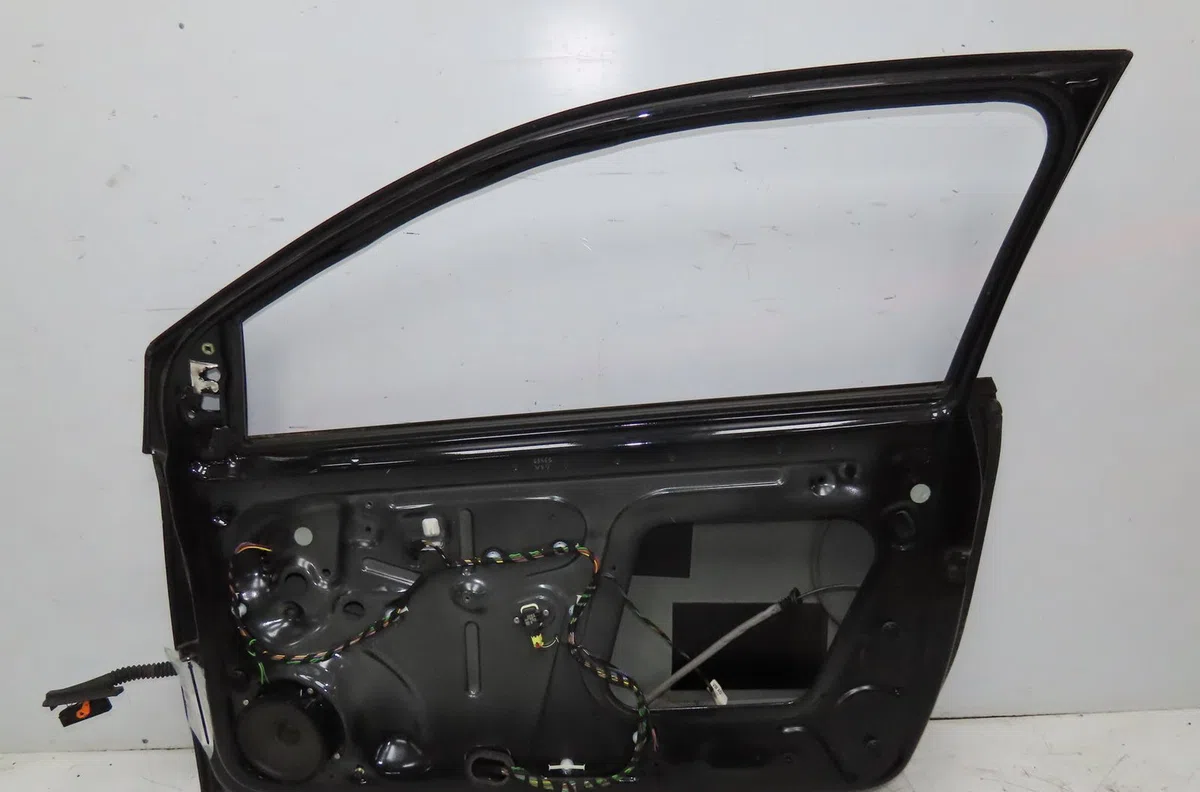 Porte avant droite Volkswagen POLO V (6R1, 6C1) 1.4 tdi (2014) occasion