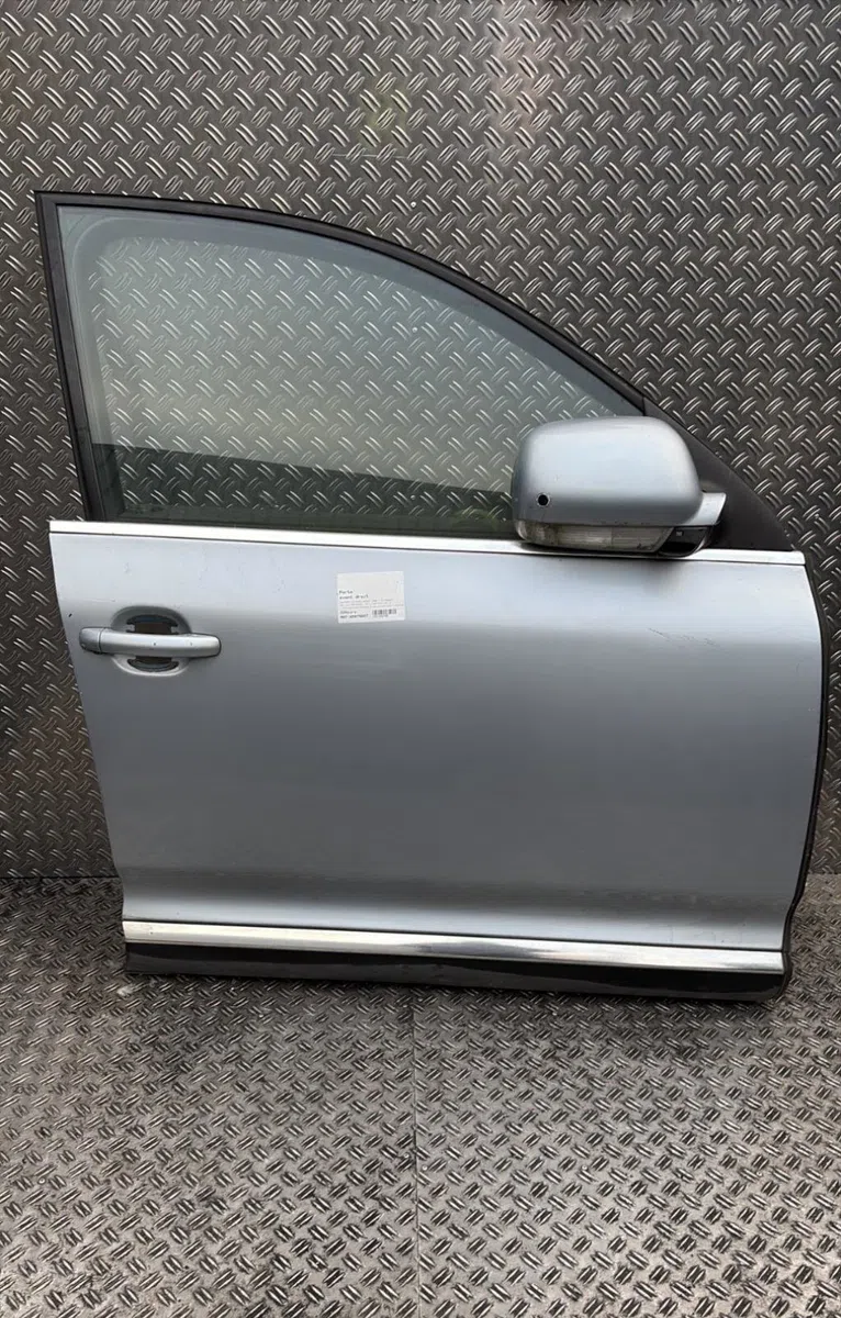 Porte avant droite Volkswagen TOUAREG (7LA, 7L6, 7L7) 3.2 v6 (2002-2006) occasion