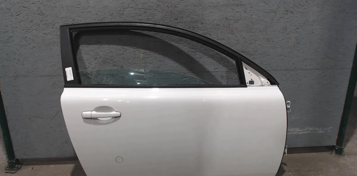 Porte avant droite VOLVO C 30  C 30 PHASE 2 occasion