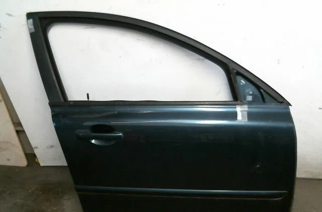 Porte avant droite Volvo V50 (545) 1.6 d (2005-2011) 5 portes occasion