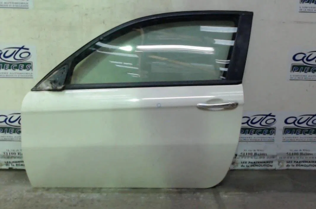 Porte avant gauche ALFA ROMEO 147  147 PHASE 1 occasion