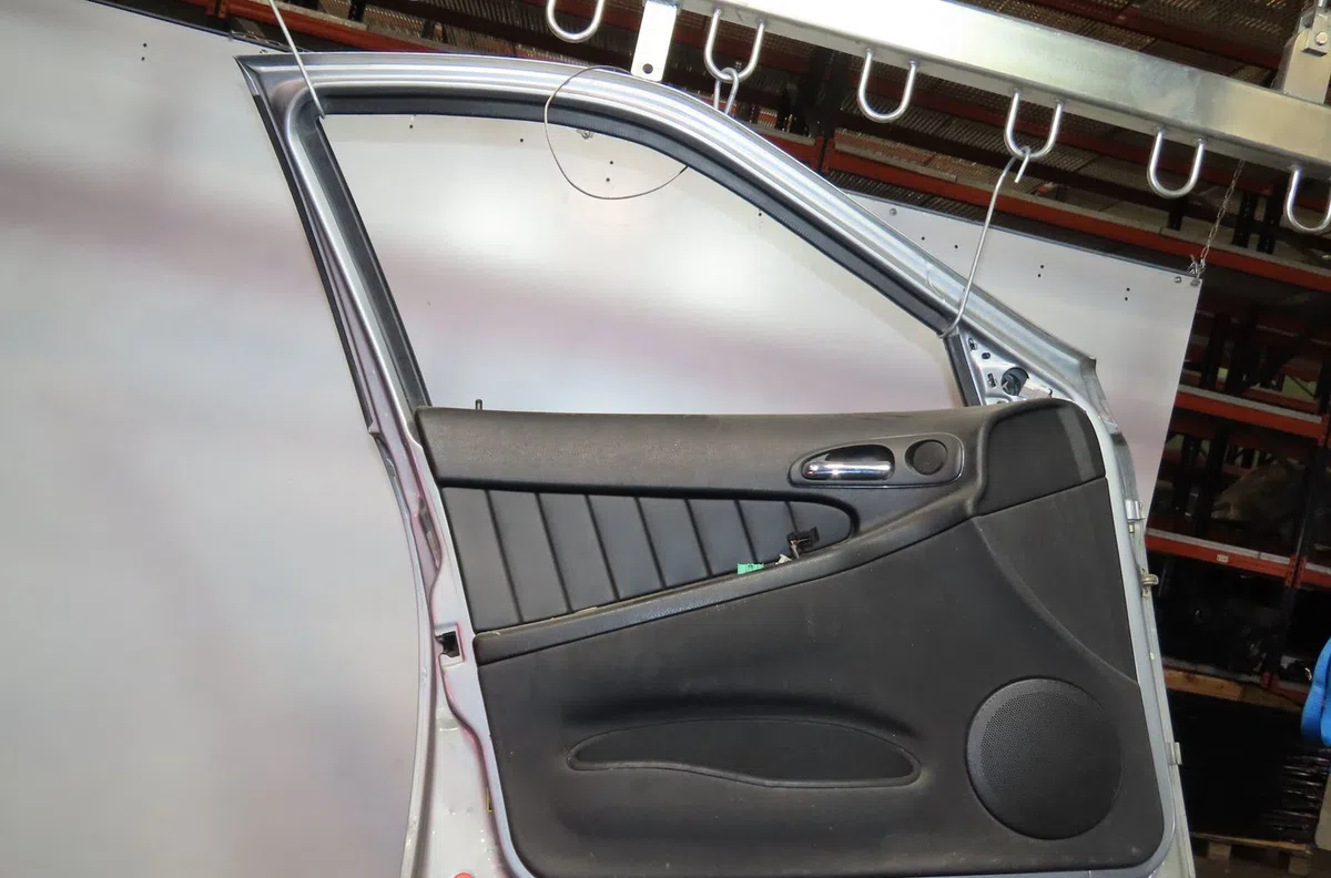 Porte avant gauche Alfa romeo 156 Sportwagon (932_) 1.9 jtd (932bxe00, 932bxn00) (2005-2006) occasion