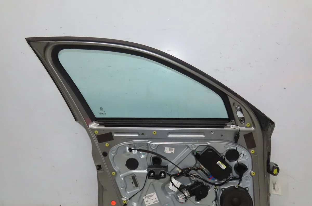 Porte avant gauche Alfa romeo 159 (939_) 1.9 jtdm 16v (939axc1b, 939axc12) (2005-2011) occasion