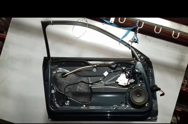 Porte avant gauche AUDI A3 1.6 TDI E DPF - 105 - occasion