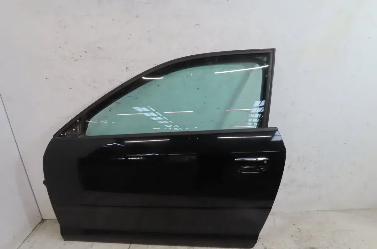 Porte avant gauche Audi A3 (8P1) 1.6 tdi (2009-2012) occasion