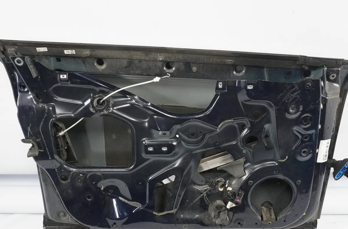 Porte avant gauche Audi A4 B6 (8E2) 2.5 tdi quattro (2000-2004) occasion