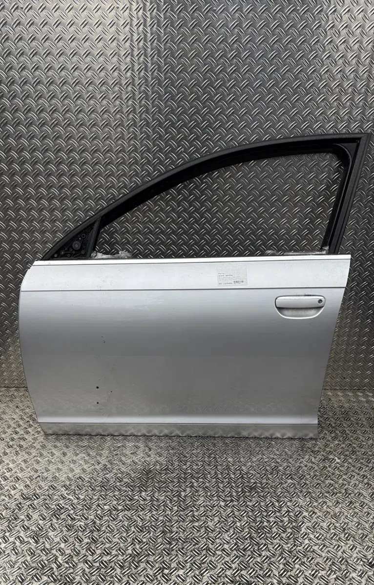 Porte avant gauche Audi A6 C6 (4F2) 3.0 tdi quattro (2004-2006) occasion
