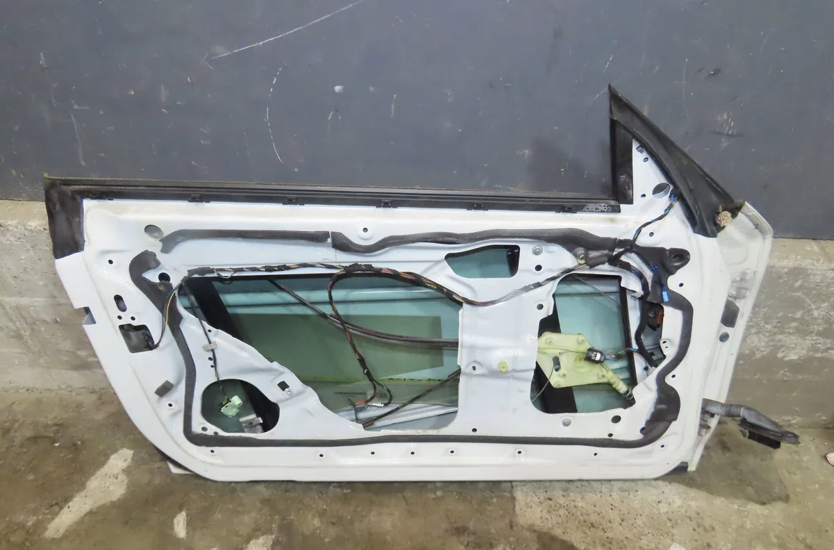 Porte avant gauche BMW SERIE 1 E88 occasion
